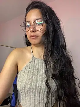 Rosita forever  online show from 11-29-25, 02:47