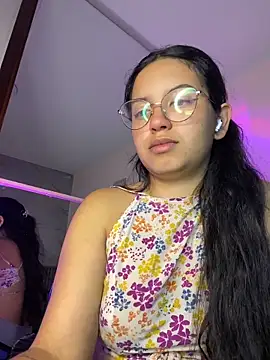 Rosita forever  online show from 05-15-26, 07:54