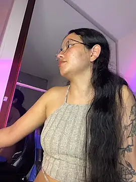 Rosita forever  online show from 05-26-26, 02:29