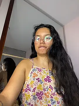 Rosita forever  online show from 06-14-26, 02:41