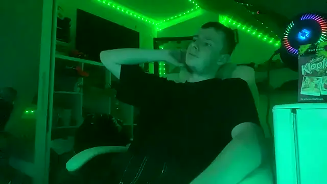 Snapshot of Germanyone chatting on 01-04-25, 08:59 Germanyone online show from 01-04-25, 08:59