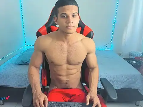 oliver thompsson7 online show from 04-24-26, 07:49