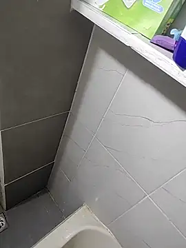 DTuannHallT online show from 12-20-25, 02:29