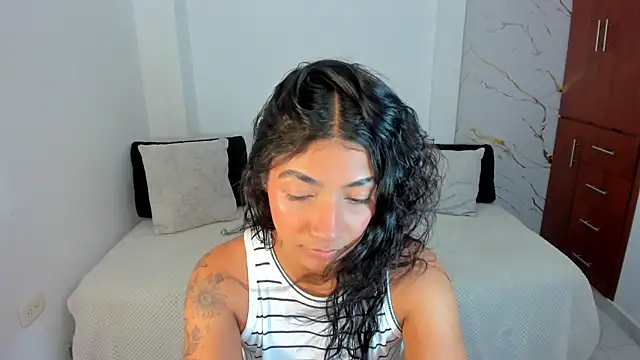 martina roldam online show from 07-01-26, 02:35