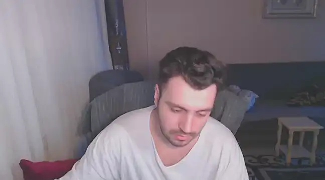 handsomeee04 online show from 03-09-25, 09:14