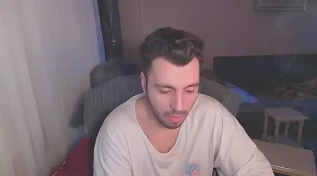 handsomeee04 online show from 03-10-25, 09:51