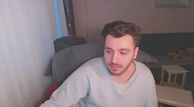 handsomeee04 online show from 03-11-25, 04:21