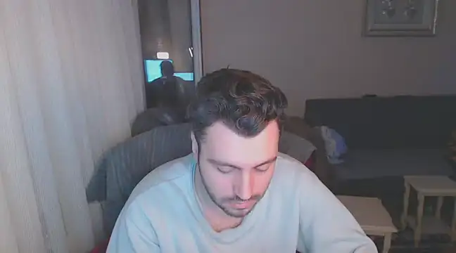 handsomeee04 online show from 03-12-25, 11:01