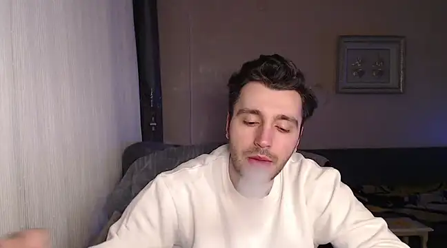 handsomeee04 online show from 03-22-25, 09:42