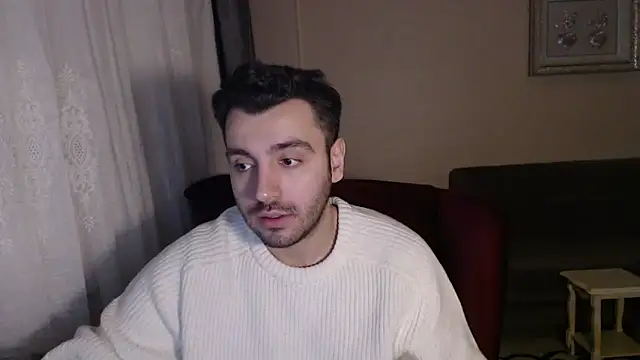 handsomeee04 online show from 12-18-25, 09:10