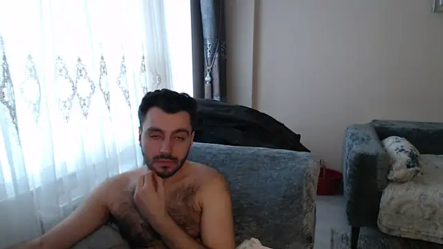 Snapshot of handsomeee04 chatting on 05-03-26, 05:02 handsomeee04 online show from 05-03-26, 05:02