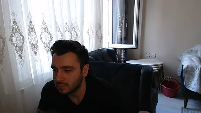 Snapshot of handsomeee04 chatting on 05-26-26, 04:19 handsomeee04 online show from 05-26-26, 04:19