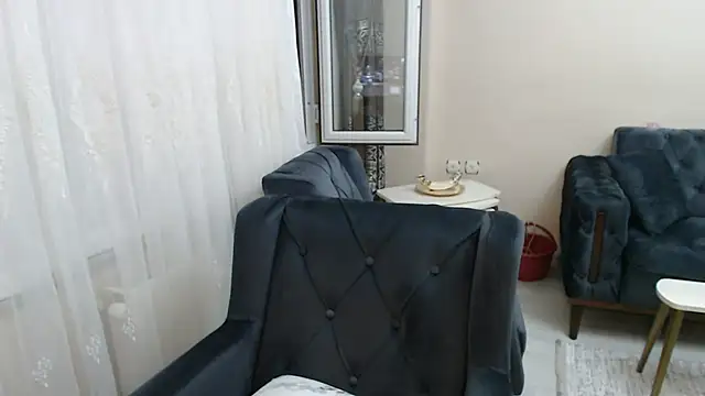 Snapshot of handsomeee04 chatting on 05-29-26, 08:40 handsomeee04 online show from 05-29-26, 08:40