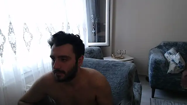 Snapshot of handsomeee04 chatting on 06-09-26, 01:34 handsomeee04 online show from 06-09-26, 01:34