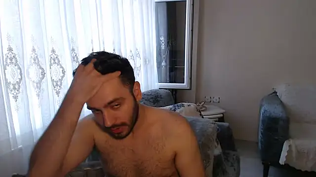 handsomeee04 online show from 06-23-26, 03:15