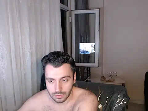 handsomeee04 online show from 07-14-26, 11:10