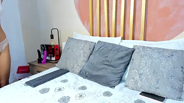 Nicole Angels  online show from 07-28-26, 08:45