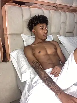 Boy cock18 online show from 01-27-25, 11:11