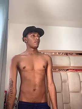 Boy cock18 online show from 10-28-25, 08:33