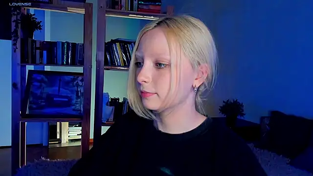 Snapshot of forget_me_not_eve chatting on 02-22-25, 06:19 forget me not eve online show from 02-22-25, 06:19