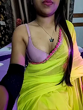 Snapshot of Little__Lia chatting on 03-20-25, 05:25 Little Lia online show from 03-20-25, 05:25
