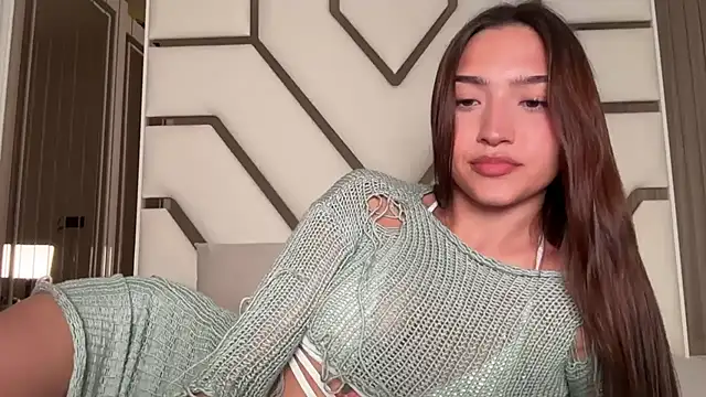 MilenaMilven online show from 10-24-25, 07:32