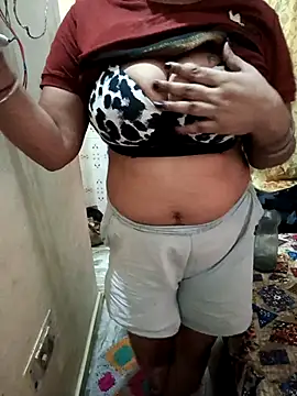 Snapshot of Soniya_444 chatting on 04-30-26, 12:22 Soniya 444 online show from 04-30-26, 12:22