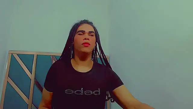 Snapshot of fox_naughty_violet chatting on 11-04-25, 07:57 fox naughty violet online show from 11-04-25, 07:57