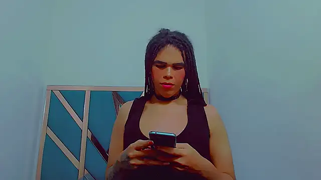 Snapshot of fox_naughty_violet chatting on 11-15-25, 07:32 fox naughty violet online show from 11-15-25, 07:32