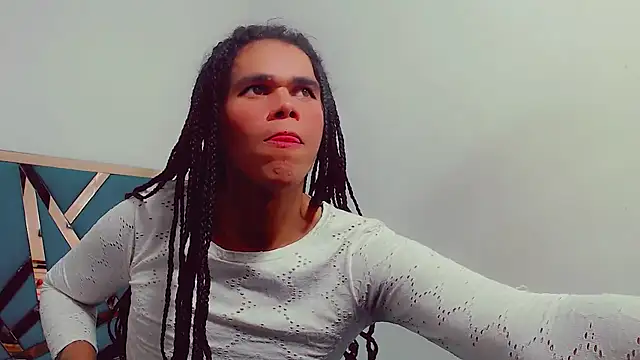 Snapshot of fox_naughty_violet chatting on 12-02-25, 07:31 fox naughty violet online show from 12-02-25, 07:31