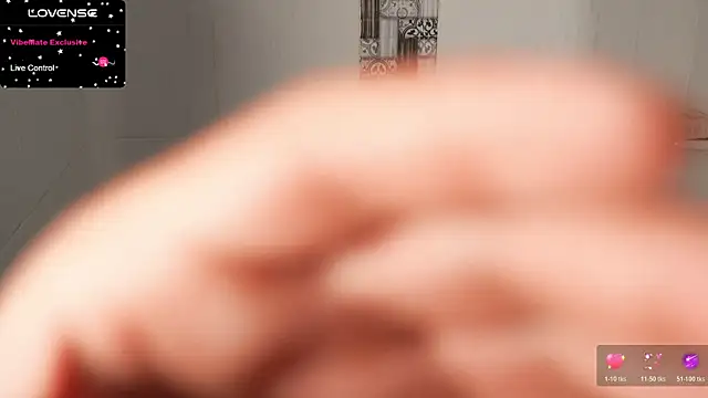 Mara-Bella online show from 10-24-25, 02:19