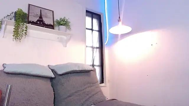 nikkystorm1  online show from 07-17-26, 04:34