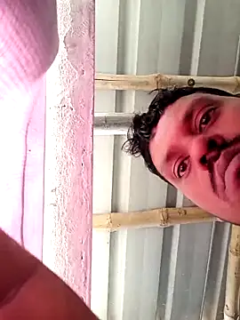 Snapshot of Amadass90 chatting on 02-18-25, 08:05 Amadass90 online show from 02-18-25, 08:05