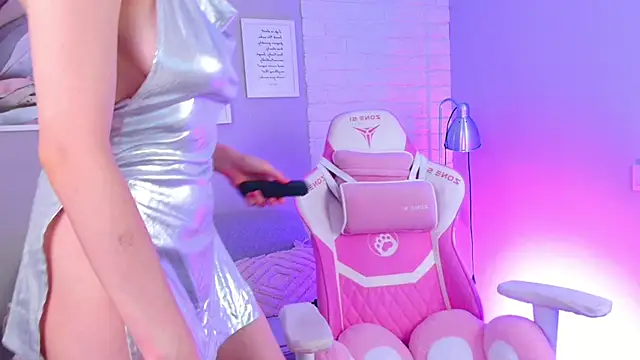 NellieLoyns online show from 02-23-25, 11:25