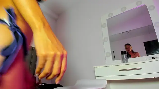 GysellHanson online show from 02-24-25, 11:54