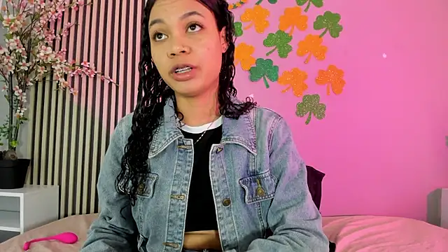 GysellHanson online show from 03-21-26, 11:59