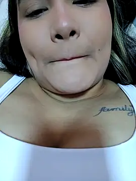 MiaLaurents online show from 01-07-25, 01:28