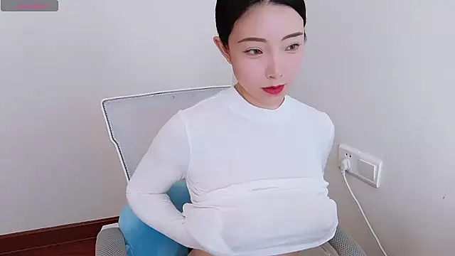 Lucky-kaka999 online show from 07-21-26, 02:47
