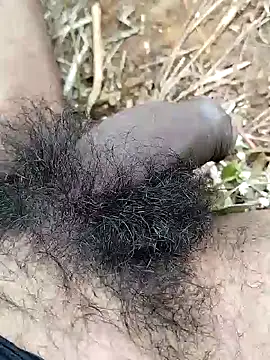 Snapshot of Guru2 chatting on 12-28-24, 11:30 Guru2 online show from 12-28-24, 11:30