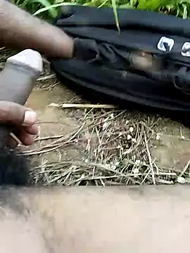 Snapshot of Guru2 chatting on 01-23-25, 11:26 Guru2 online show from 01-23-25, 11:26