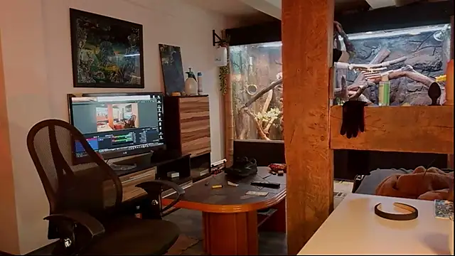 DYasmin69 online show from 10-26-25, 12:00