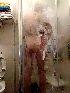 Snapshot of Eddyfrancis87 chatting on 10-20-25, 09:15 Eddyfrancis87 online show from 10-20-25, 09:15