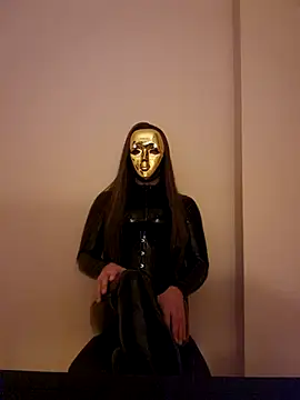 NoraInMask online show from 02-23-25, 08:11