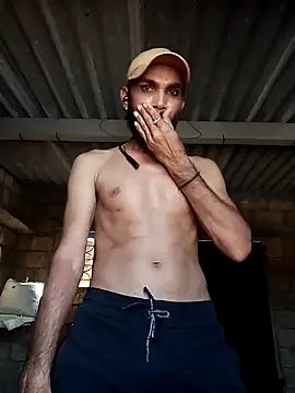 Snapshot of mojmasti143 chatting on 01-20-25, 11:35 mojmasti143 online show from 01-20-25, 11:35