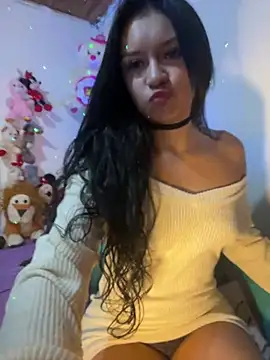 Snapshot of Charlotemonroe chatting on 02-07-25, 04:16 Charlotemonroe online show from 02-07-25, 04:16