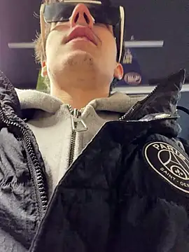 Alexiaa2006 online show from 01-14-26, 01:28