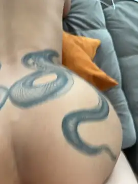 Alexiaa2006 online show from 04-12-26, 07:57