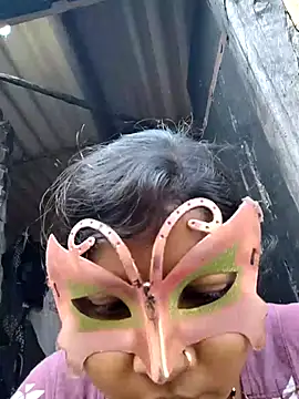 Snapshot of sweet_suman chatting on 11-13-25, 04:22 sweet suman online show from 11-13-25, 04:22