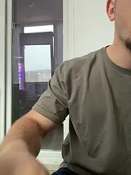 Snapshot of couplehot992 chatting on 12-24-24, 09:28 couplehot992 online show from 12-24-24, 09:28