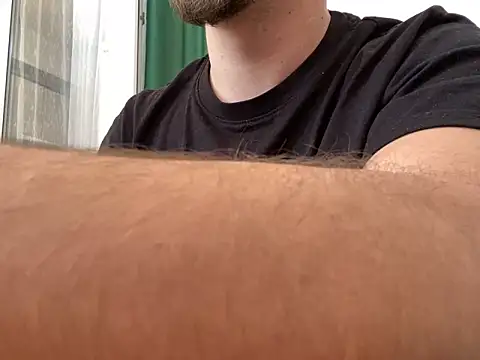 Snapshot of couplehot992 chatting on 01-14-25, 10:48 couplehot992 online show from 01-14-25, 10:48